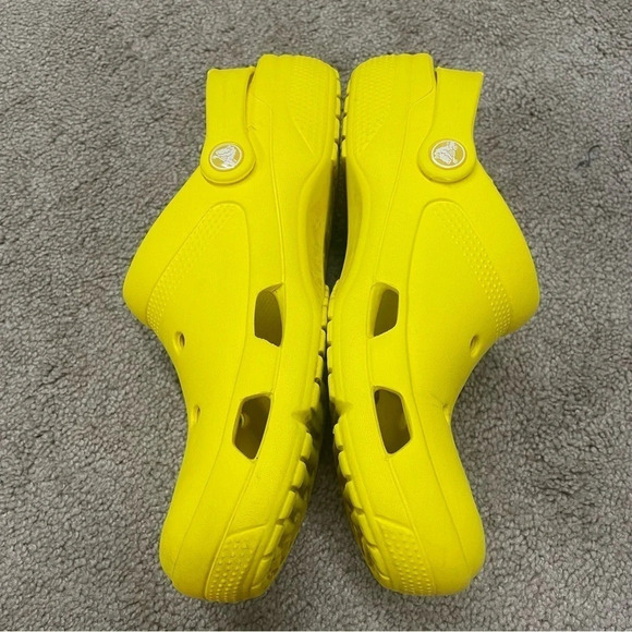 Crocs Coast Clog LEMON YELLOW Unisex Male 7 Women 9 main image 8